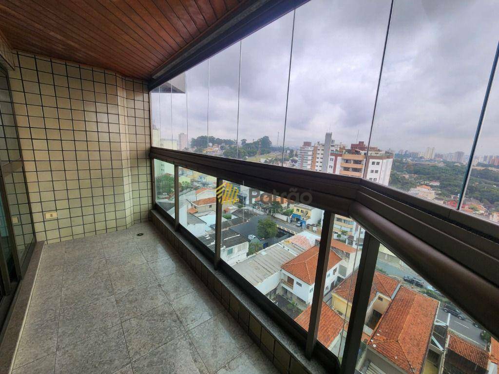 Apartamento à venda com 3 quartos, 150m² - Foto 7