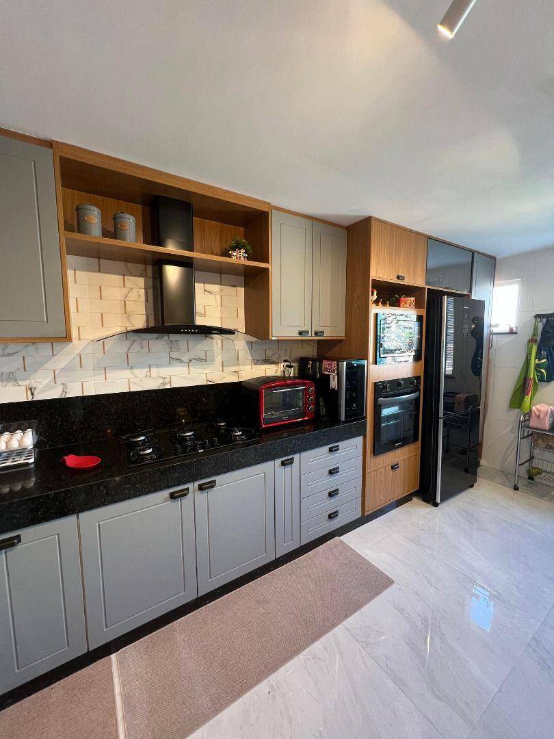Apartamento à venda com 3 quartos, 106m² - Foto 11