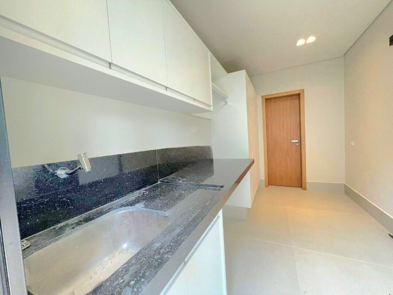 Casa para alugar com 4 quartos, 254m² - Foto 22