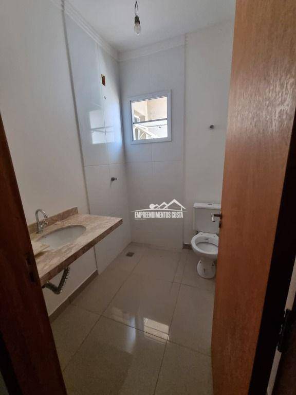 Casa à venda com 3 quartos, 88m² - Foto 13