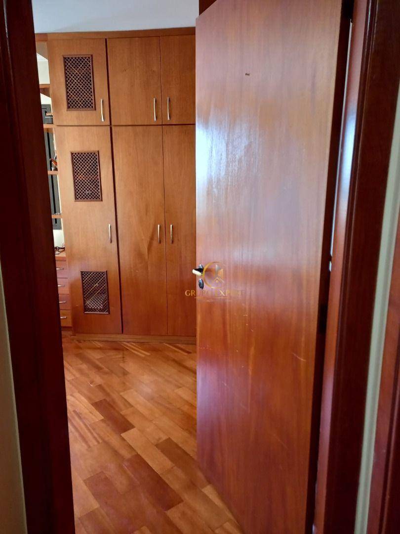 Apartamento à venda com 3 quartos, 107m² - Foto 20