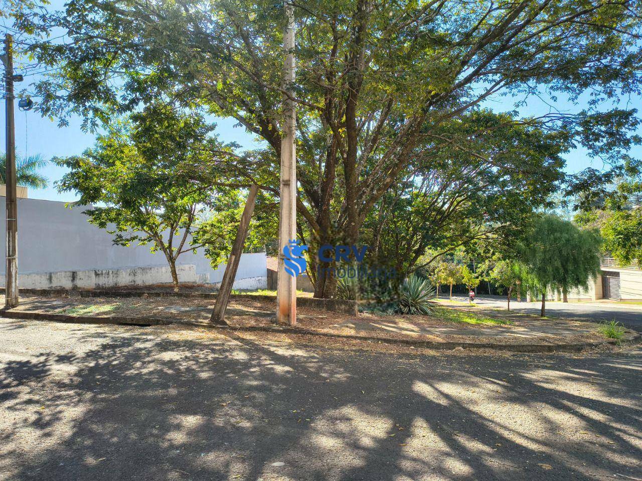 Terreno à venda, 680M2 - Foto 1