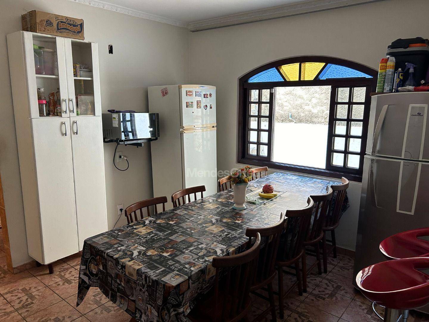 Casa à venda com 3 quartos, 174m² - Foto 8