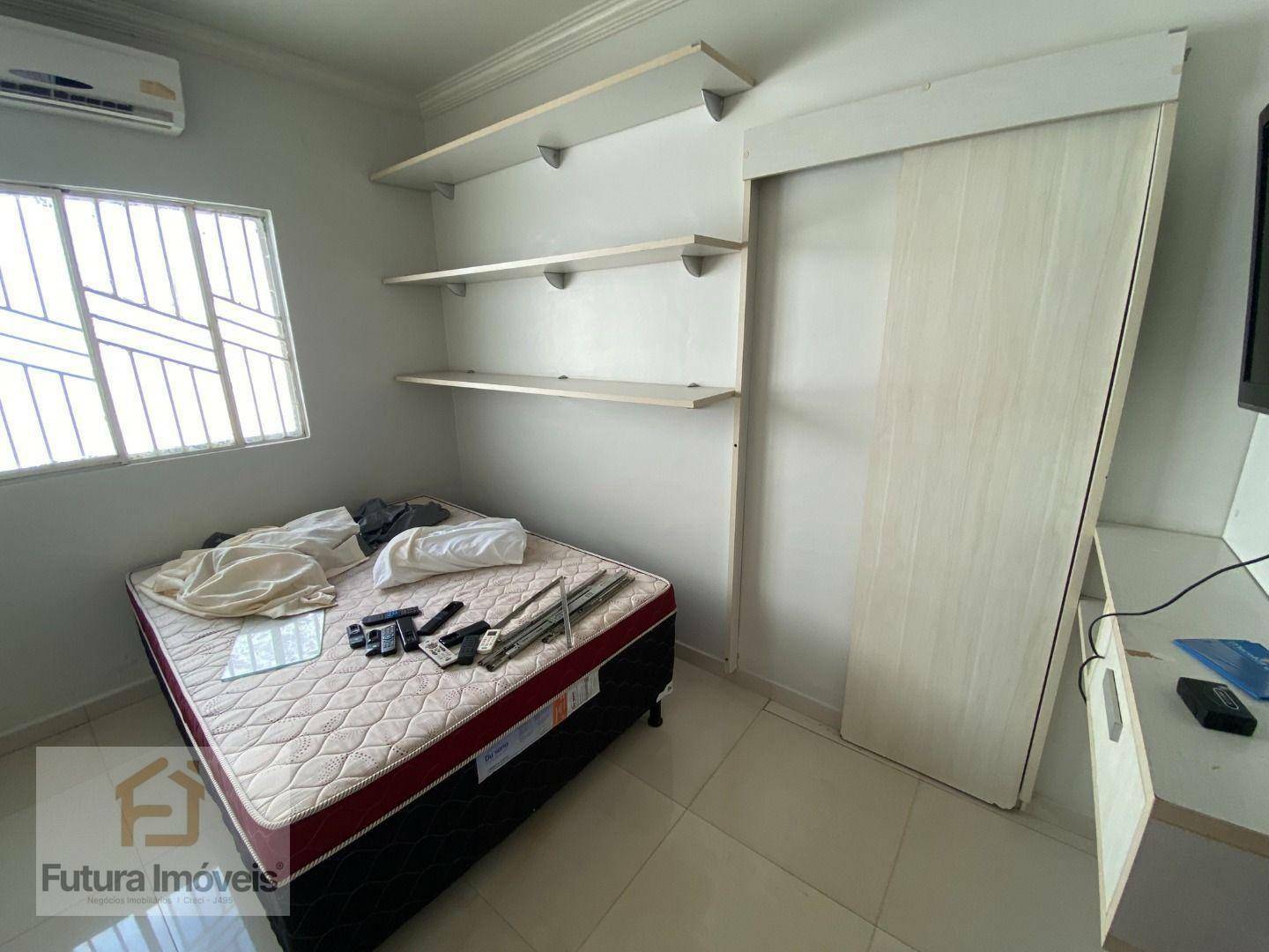 Casa para alugar com 4 quartos, 170m² - Foto 27
