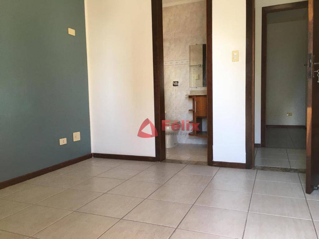 Apartamento à venda com 3 quartos, 90m² - Foto 3