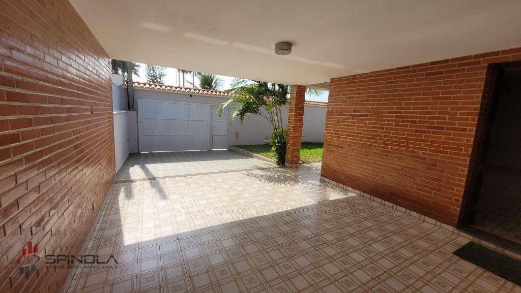 Casa à venda com 3 quartos, 270m² - Foto 7