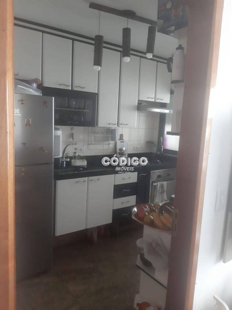 Apartamento à venda com 3 quartos, 75m² - Foto 5