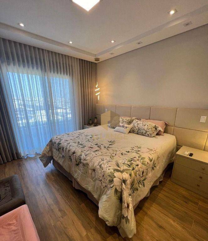 Casa de Condomínio à venda com 3 quartos, 315m² - Foto 7