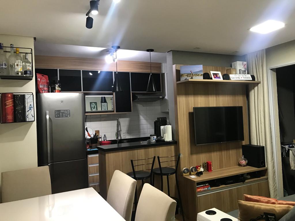 Apartamento à venda com 2 quartos, 45m² - Foto 2