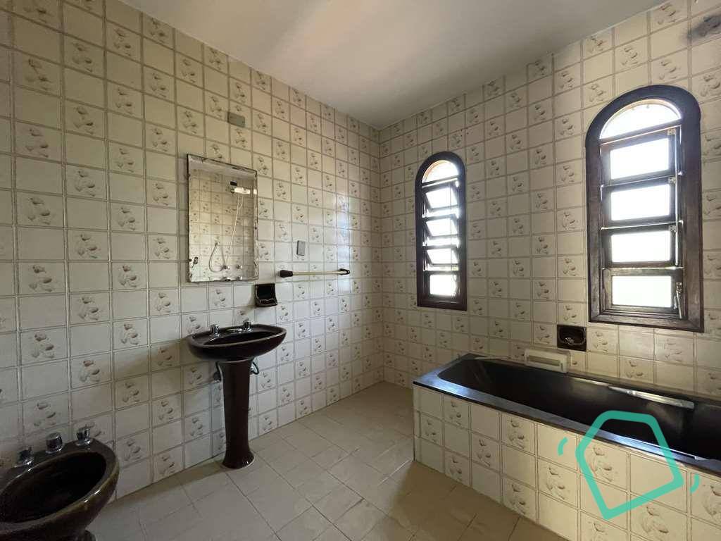 Casa à venda e aluguel com 4 quartos, 1100m² - Foto 27