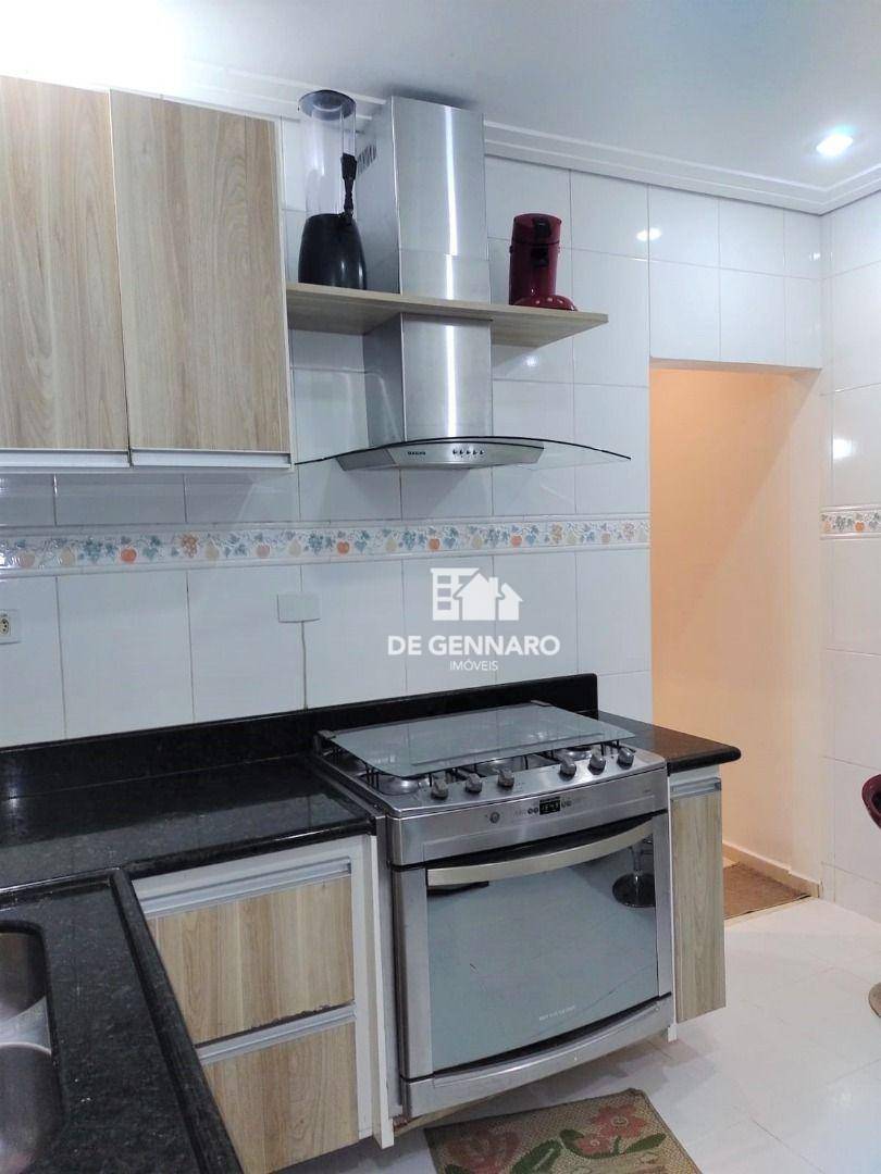 Casa de Condomínio para alugar com 3 quartos, 180m² - Foto 32