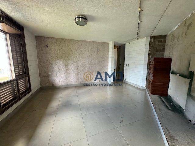 Sobrado à venda e aluguel com 3 quartos, 285m² - Foto 13