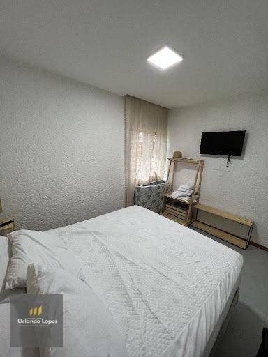 Apartamento à venda com 2 quartos, 65m² - Foto 11