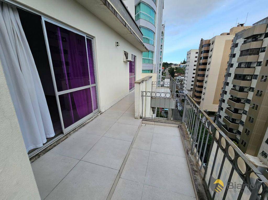 Apartamento à venda com 3 quartos, 159m² - Foto 18