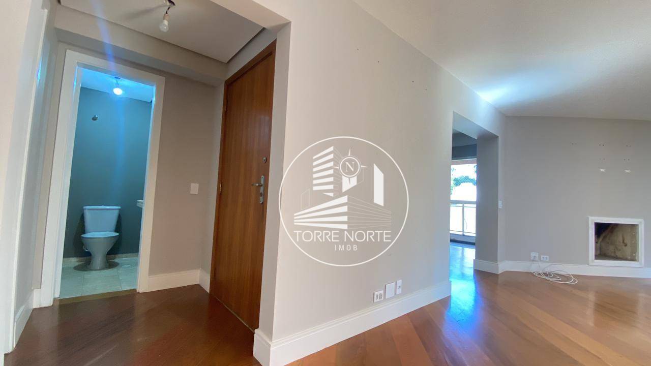 Apartamento à venda com 4 quartos, 200m² - Foto 5