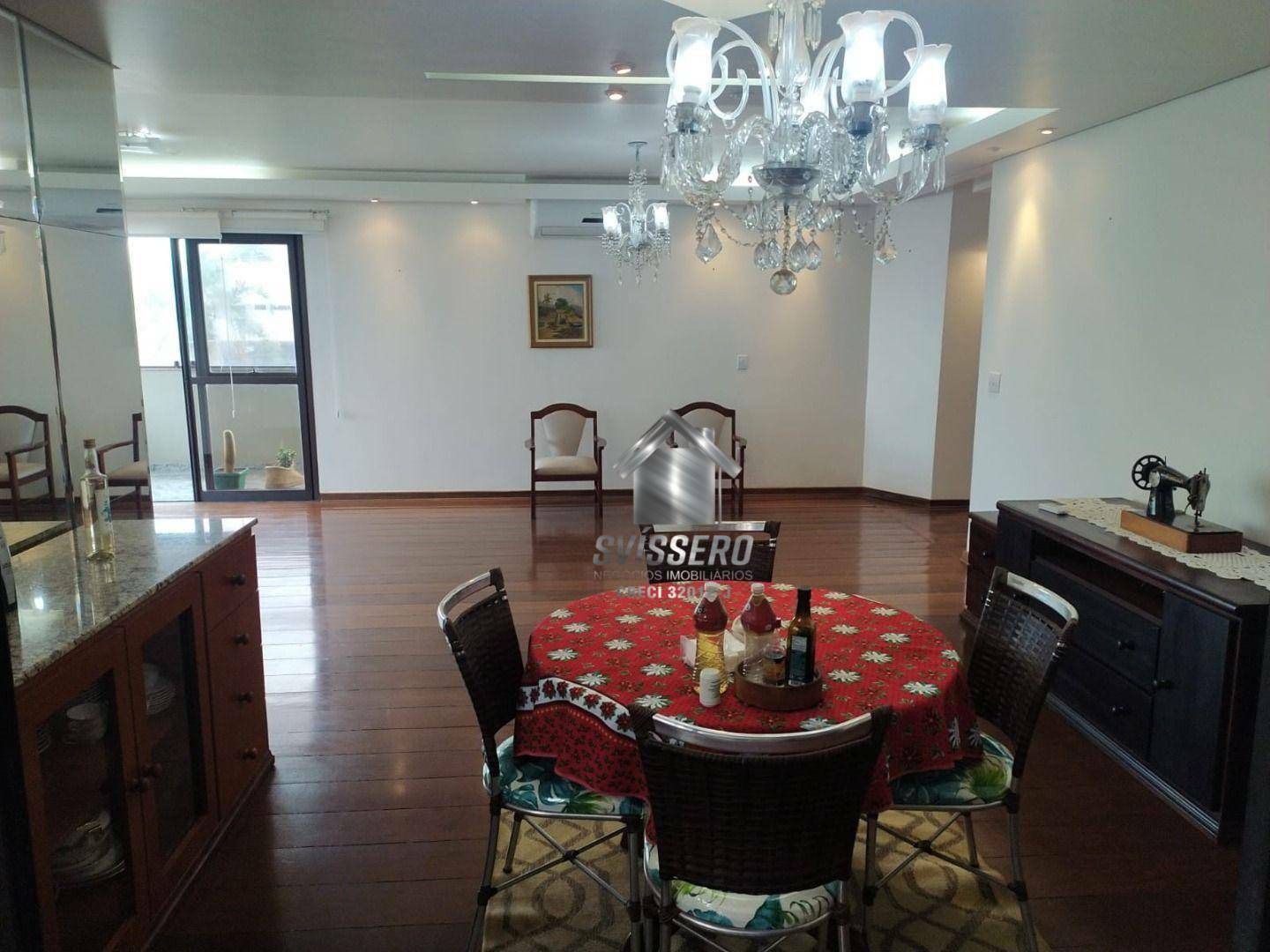 Apartamento, 3 quartos, 250 m² - Foto 1