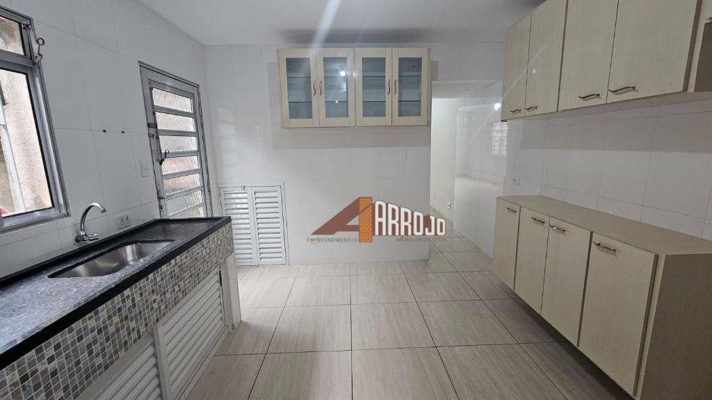 Sobrado à venda com 3 quartos, 201m² - Foto 10