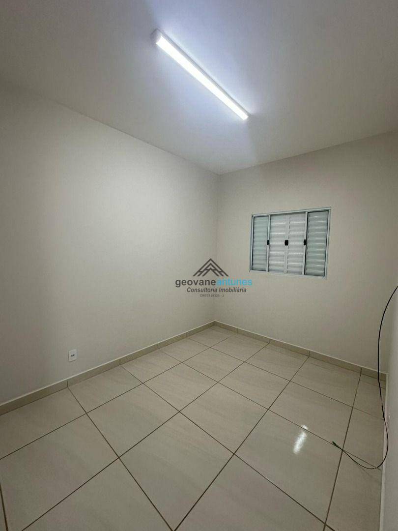 Casa para alugar com 3 quartos, 120m² - Foto 8