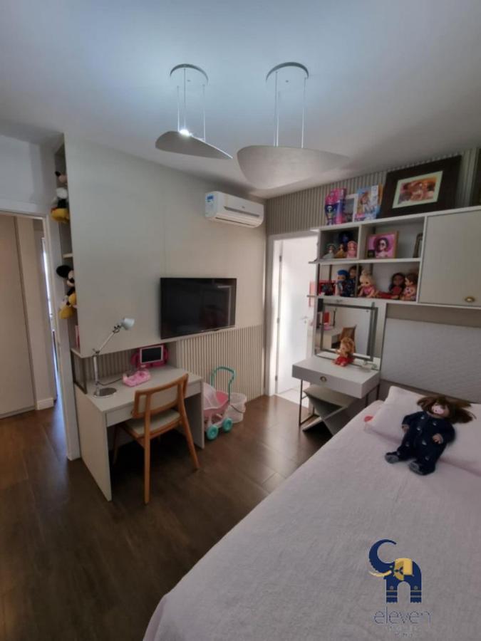 Apartamento à venda com 3 quartos, 188m² - Foto 18