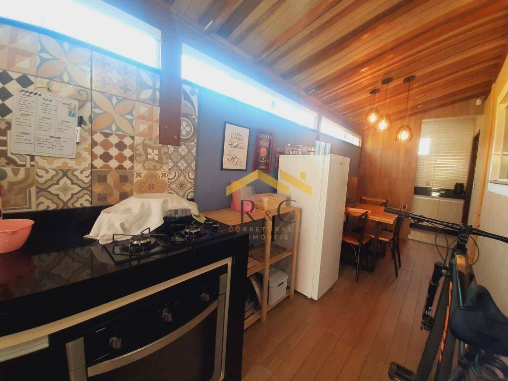 Apartamento à venda com 2 quartos, 65m² - Foto 11