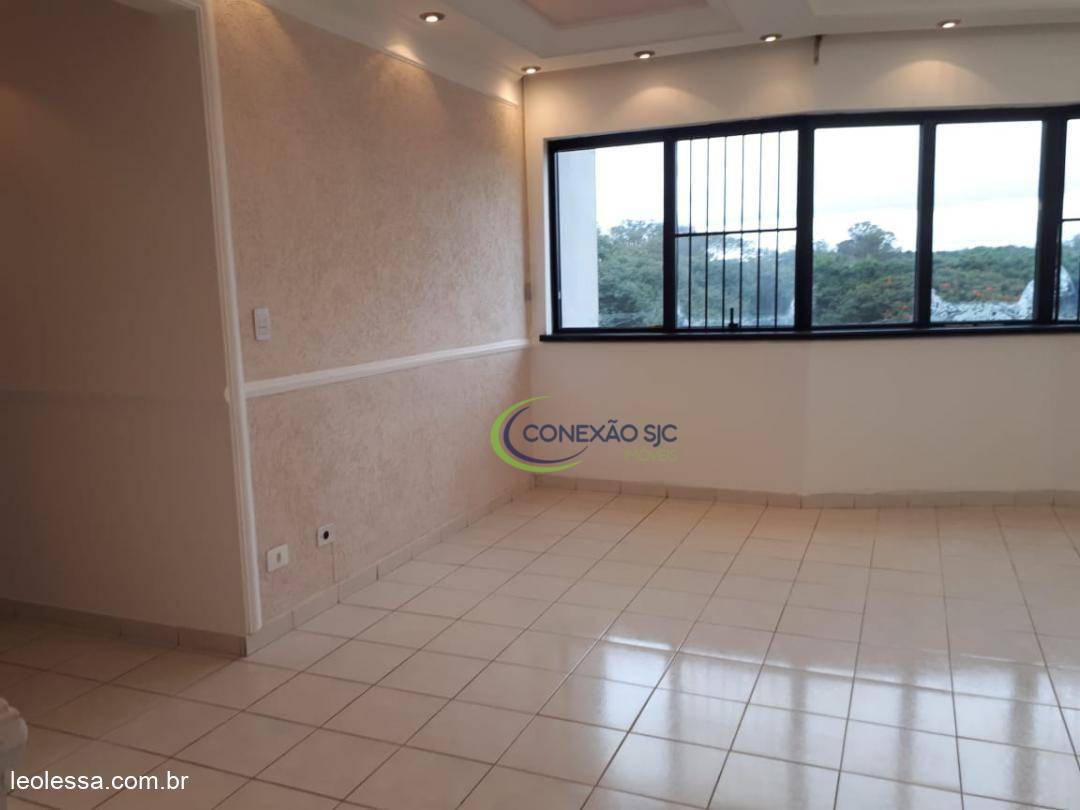 Apartamento à venda com 3 quartos, 98m² - Foto 1