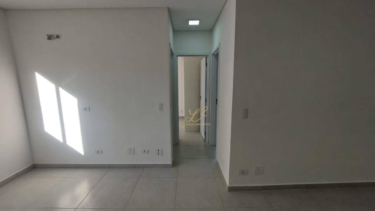 Apartamento para alugar com 2 quartos, 64m² - Foto 5