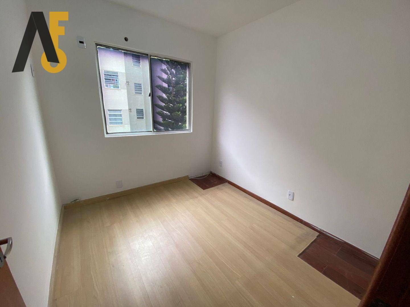 Apartamento à venda com 2 quartos, 58m² - Foto 12