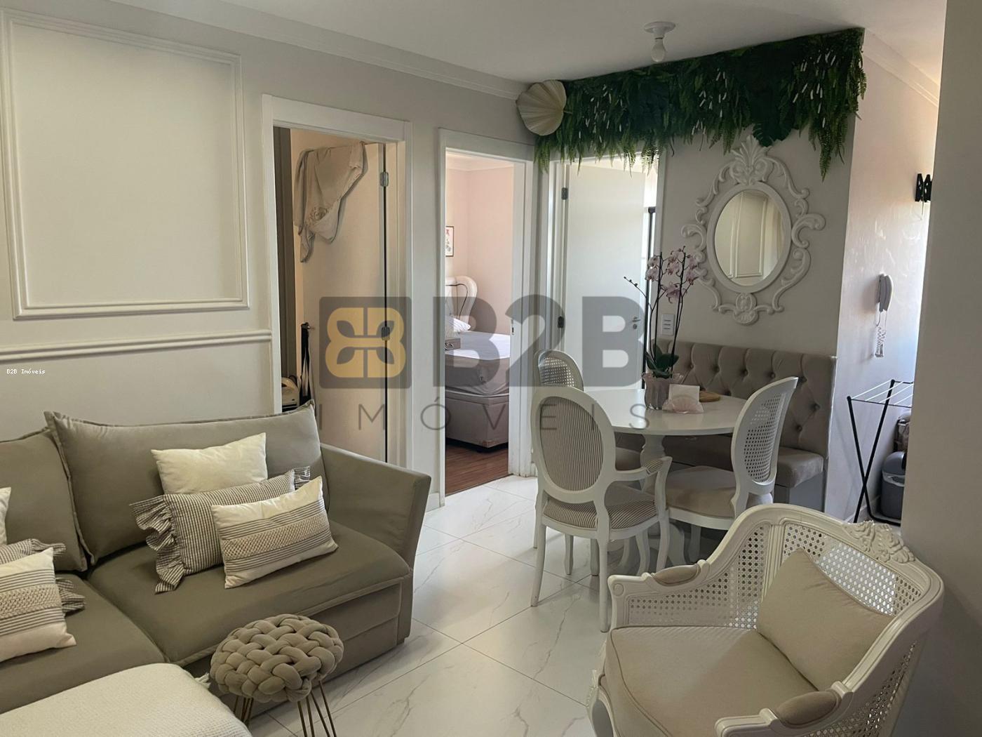 Apartamento à venda com 2 quartos, 43m² - Foto 1