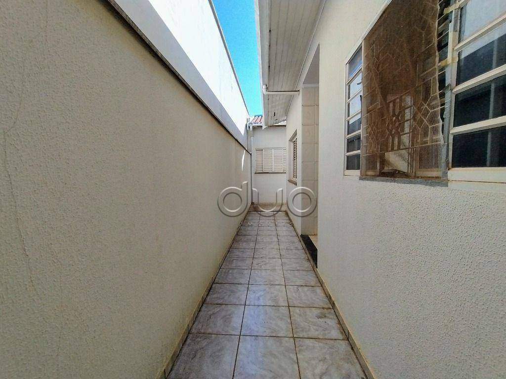 Casa à venda com 3 quartos, 189m² - Foto 18