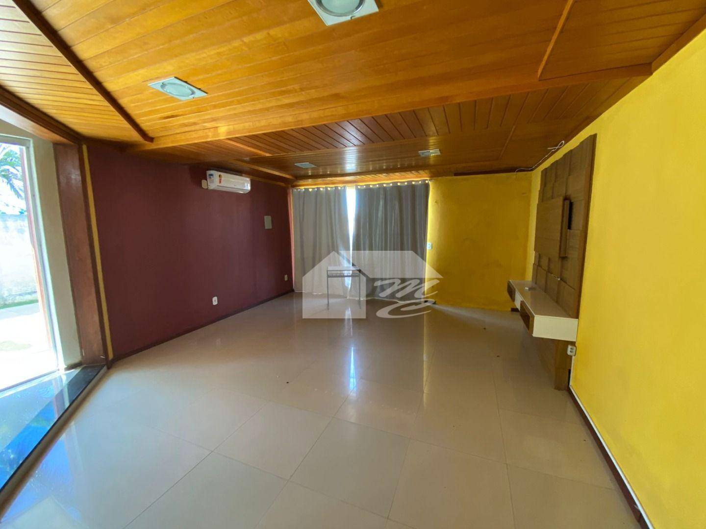 Casa à venda com 4 quartos, 250m² - Foto 6