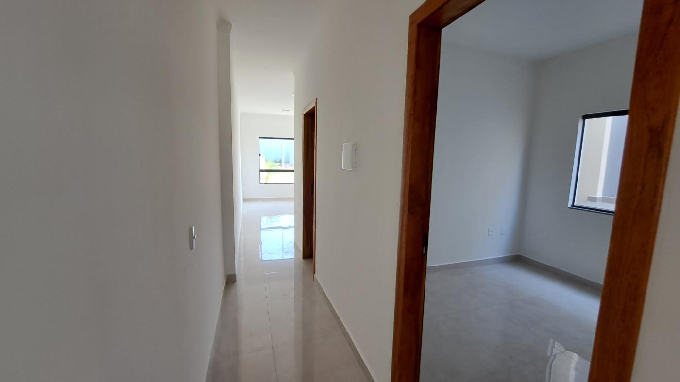 Casa à venda com 3 quartos, 169m² - Foto 8