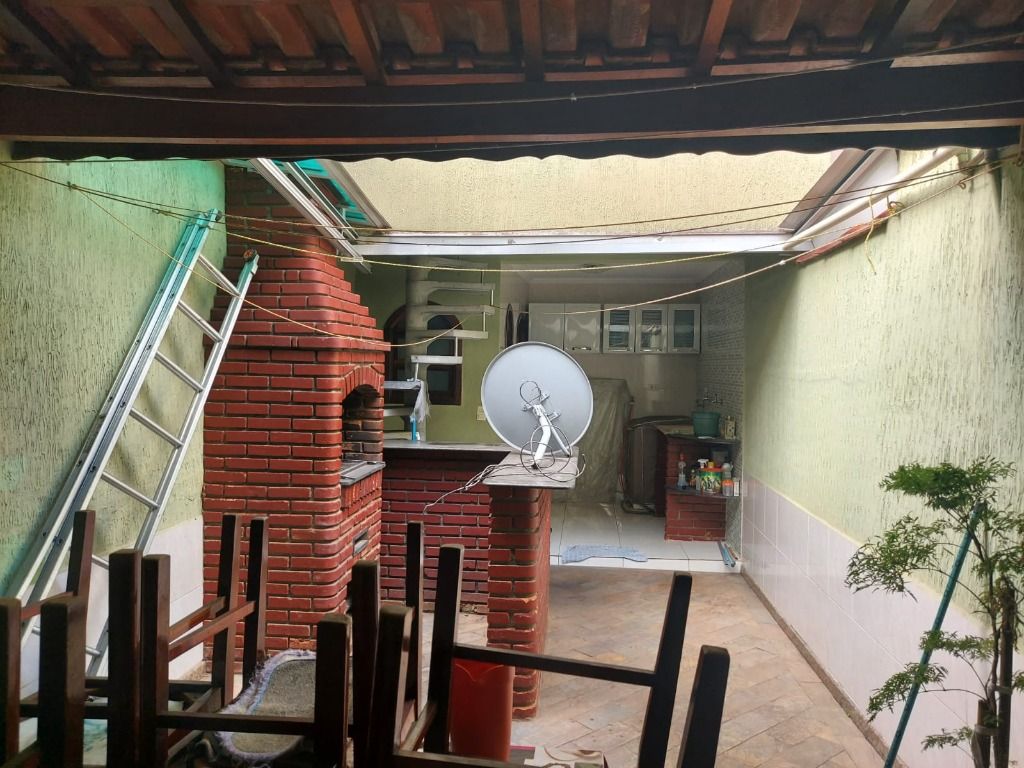 Sobrado à venda com 2 quartos, 70m² - Foto 22