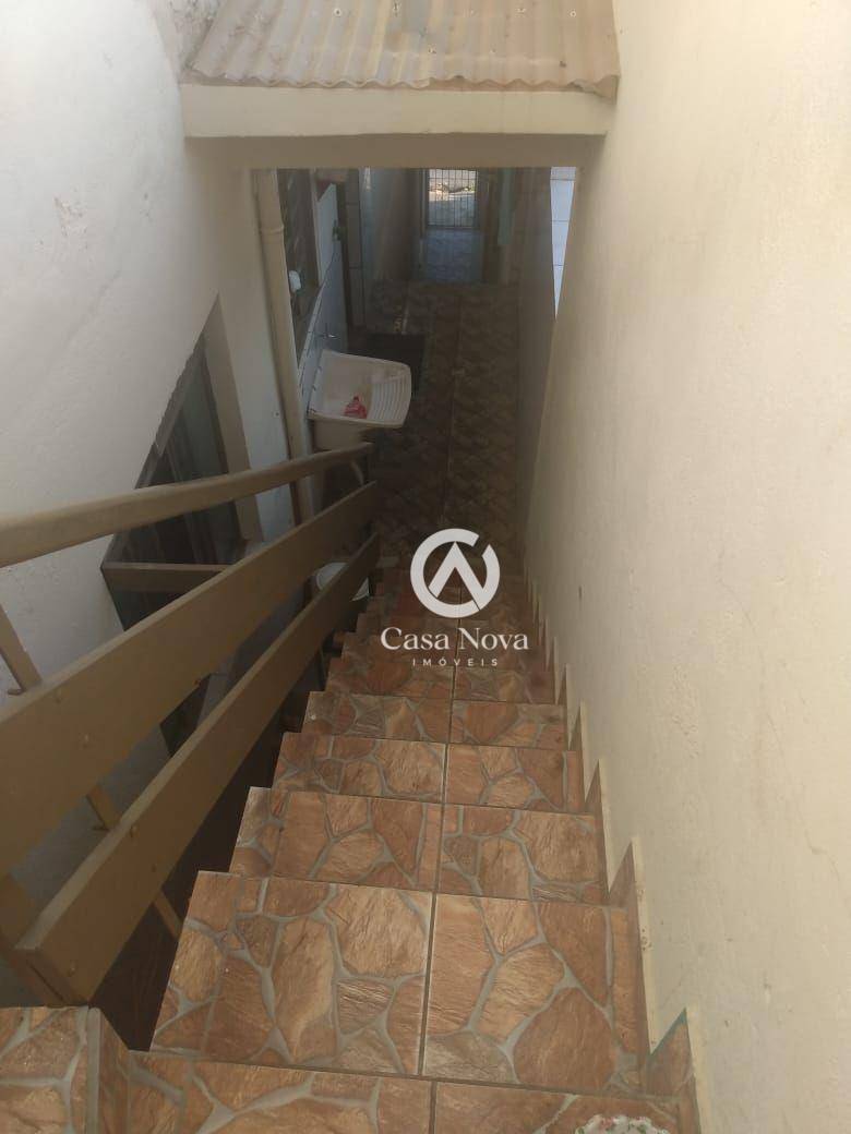 Casa à venda com 3 quartos, 150m² - Foto 10