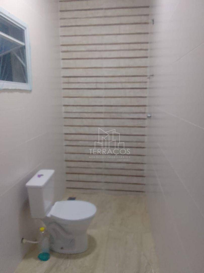 Casa de Condomínio para alugar com 2 quartos, 200m² - Foto 3