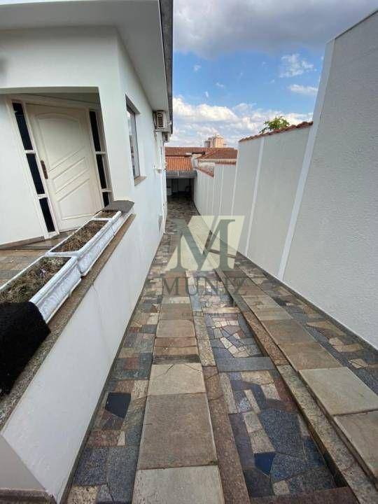 Casa à venda com 3 quartos, 274m² - Foto 11