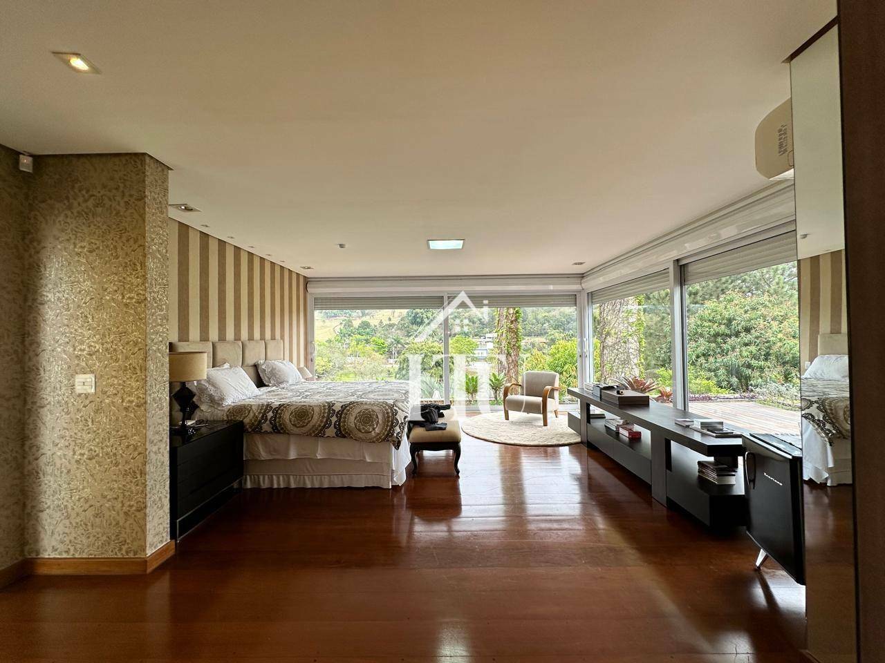 Chácara à venda e aluguel com 5 quartos, 900m² - Foto 44