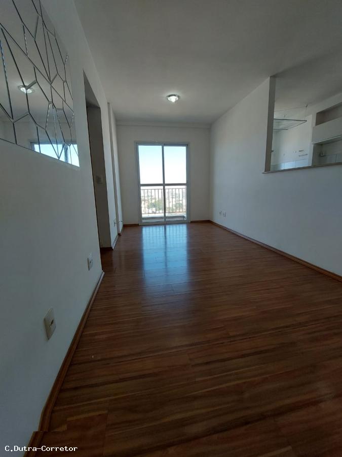 Apartamento à venda com 2 quartos, 51m² - Foto 10