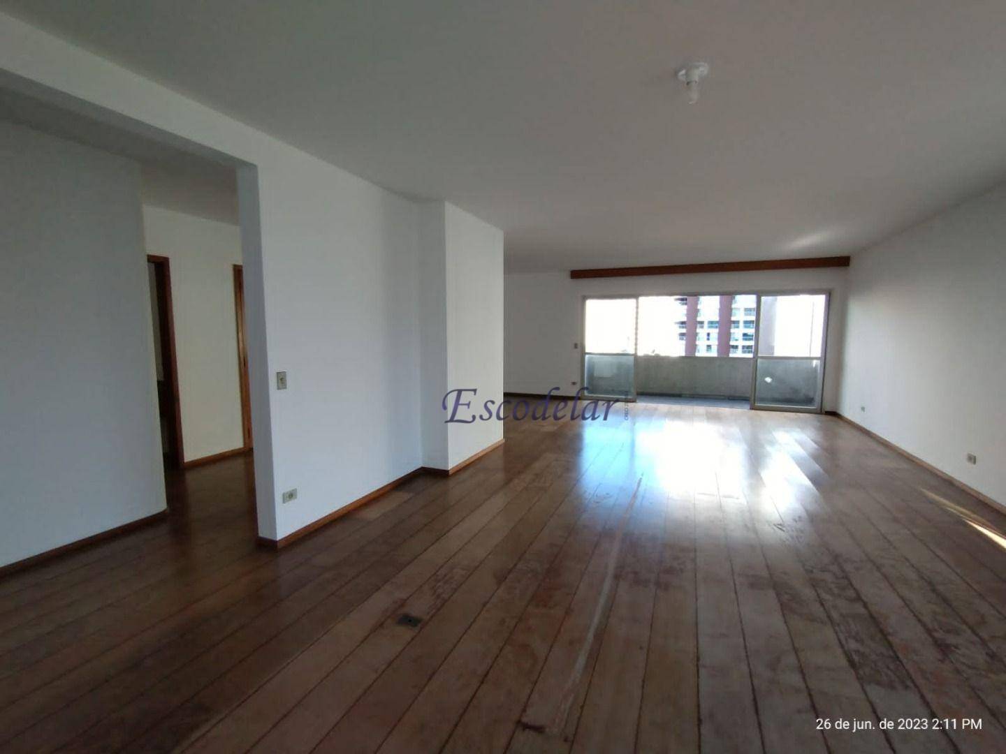 Apartamento à venda com 4 quartos, 305m² - Foto 8