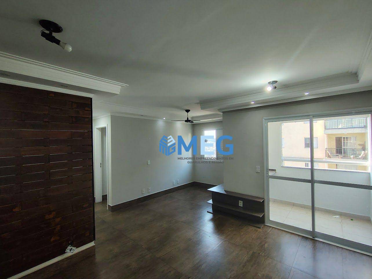 Apartamento para alugar com 2 quartos, 59m² - Foto 2