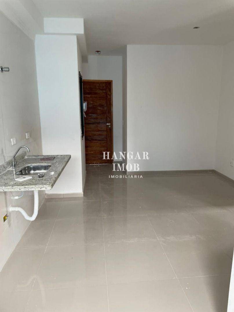 Apartamento à venda com 2 quartos, 40m² - Foto 23