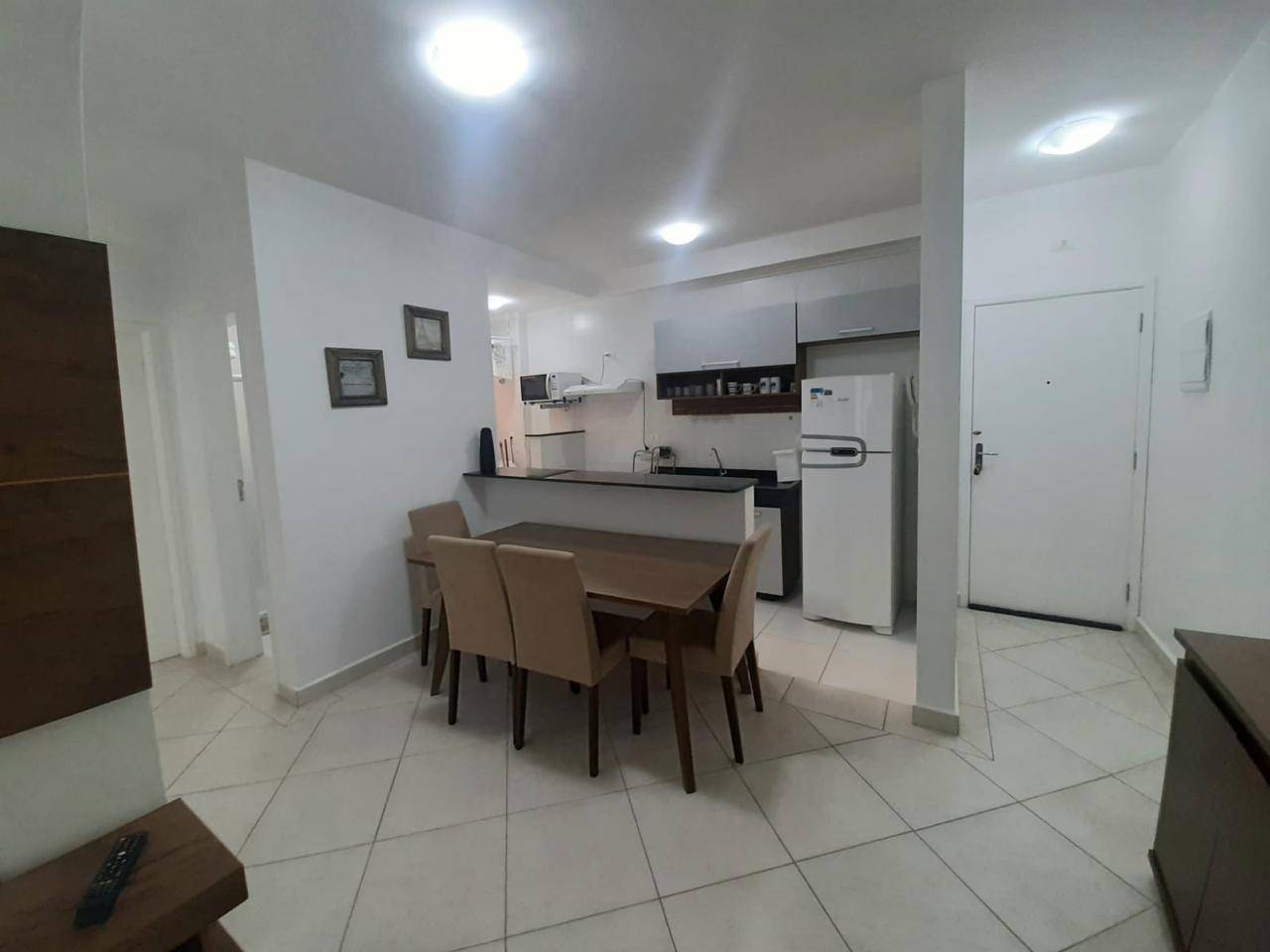 Apartamento à venda com 2 quartos, 65m² - Foto 8