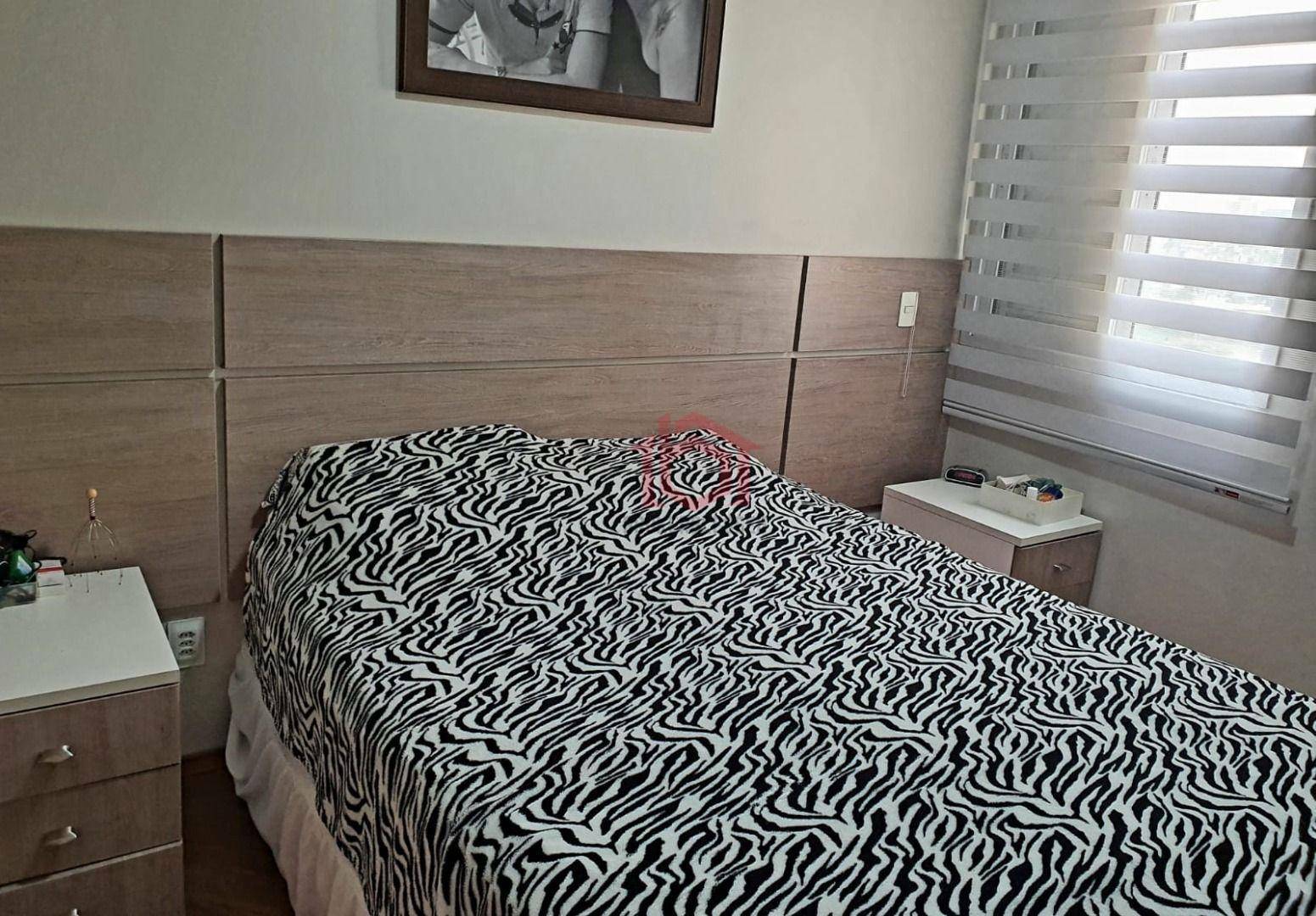 Apartamento à venda com 3 quartos, 75m² - Foto 21