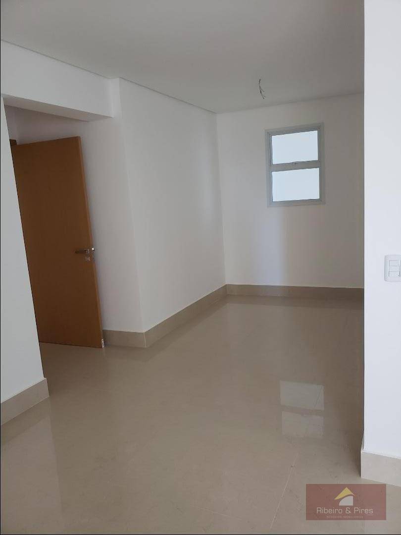 Apartamento à venda com 4 quartos, 261m² - Foto 14