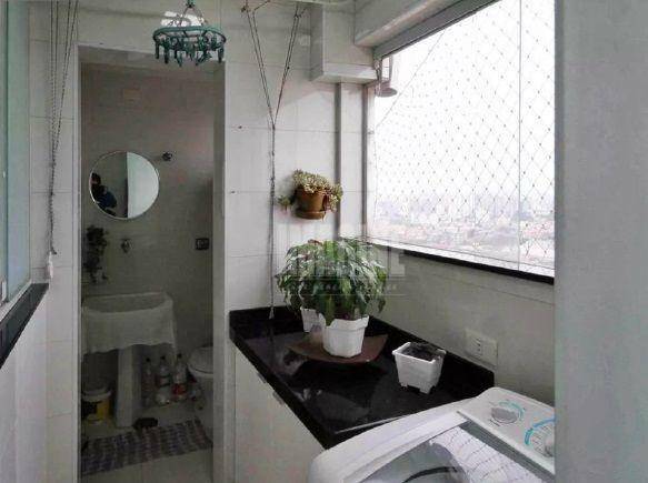 Apartamento à venda com 2 quartos, 68m² - Foto 12