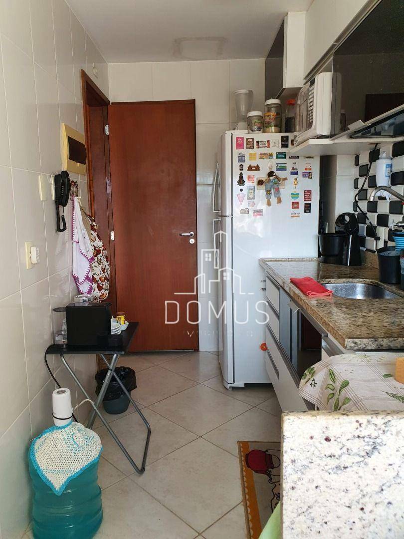 Apartamento à venda com 2 quartos, 79m² - Foto 18