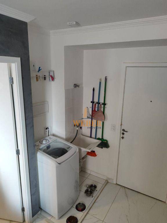 Apartamento à venda com 2 quartos, 24m² - Foto 9