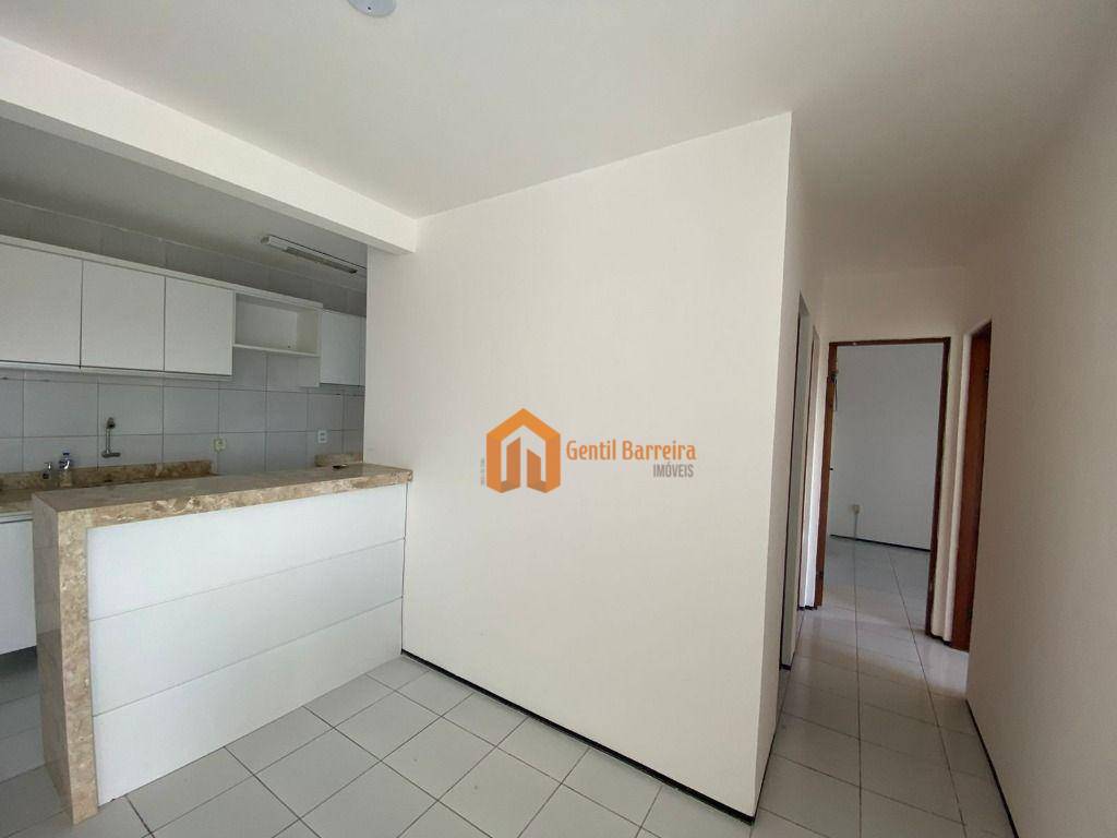 Apartamento à venda com 3 quartos, 63m² - Foto 3