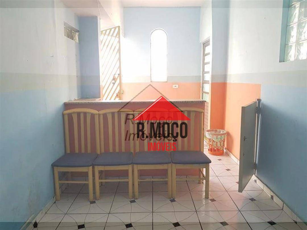 Sobrado à venda com 10 quartos, 219m² - Foto 26