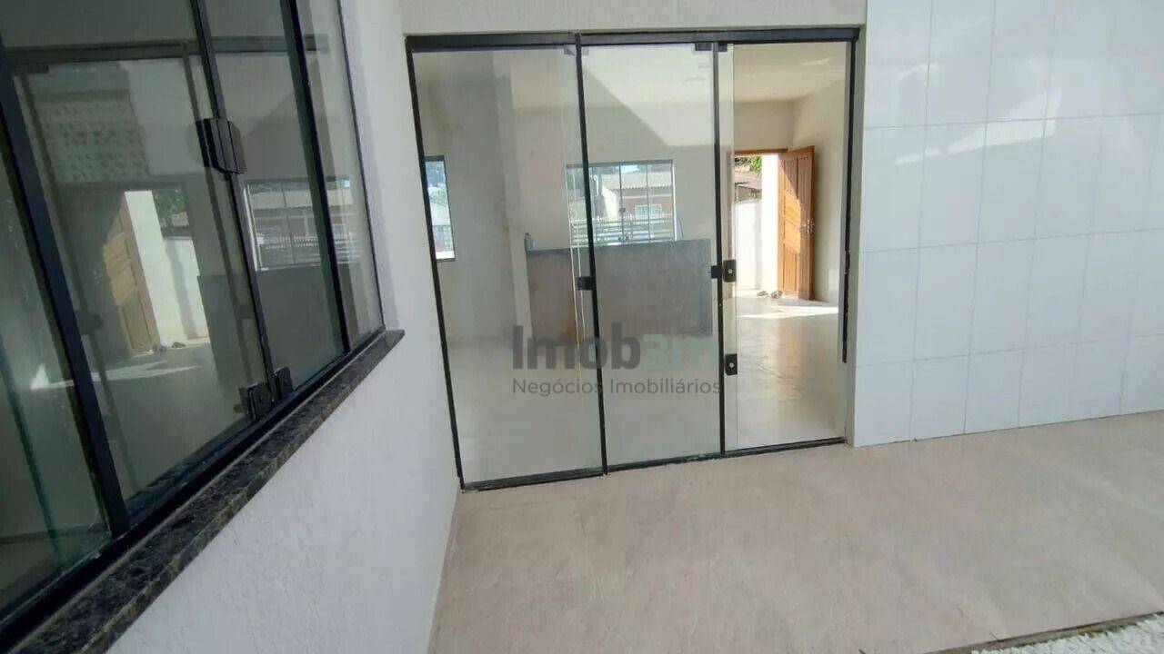 Casa à venda com 3 quartos, 80m² - Foto 7