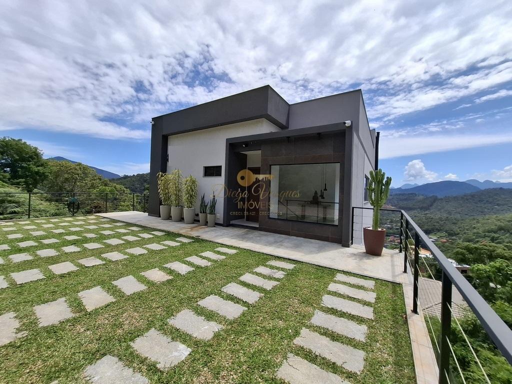 Casa de Condomínio à venda com 7 quartos, 324m² - Foto 2